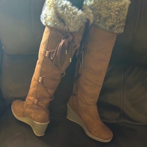 Decree Brown Winter Lace-Up Boots with Fur Trim - Picture 3 of 4